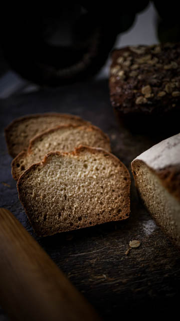 Nybakat glutenfritt bröd